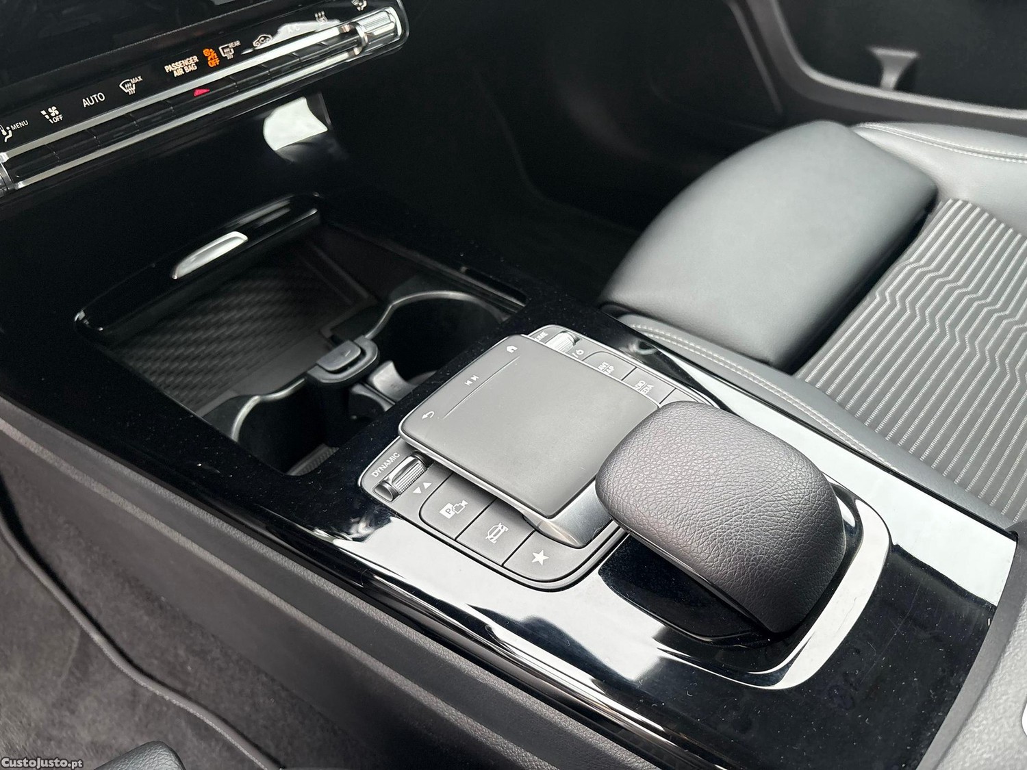 Mercedes-Benz A 250 e Progressive — fotografia 4