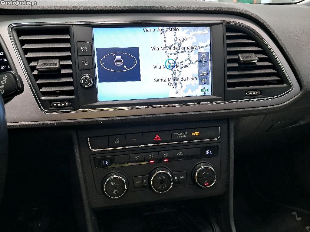 SEAT Leon ST 1.6TDI STYLE — fotografia 3