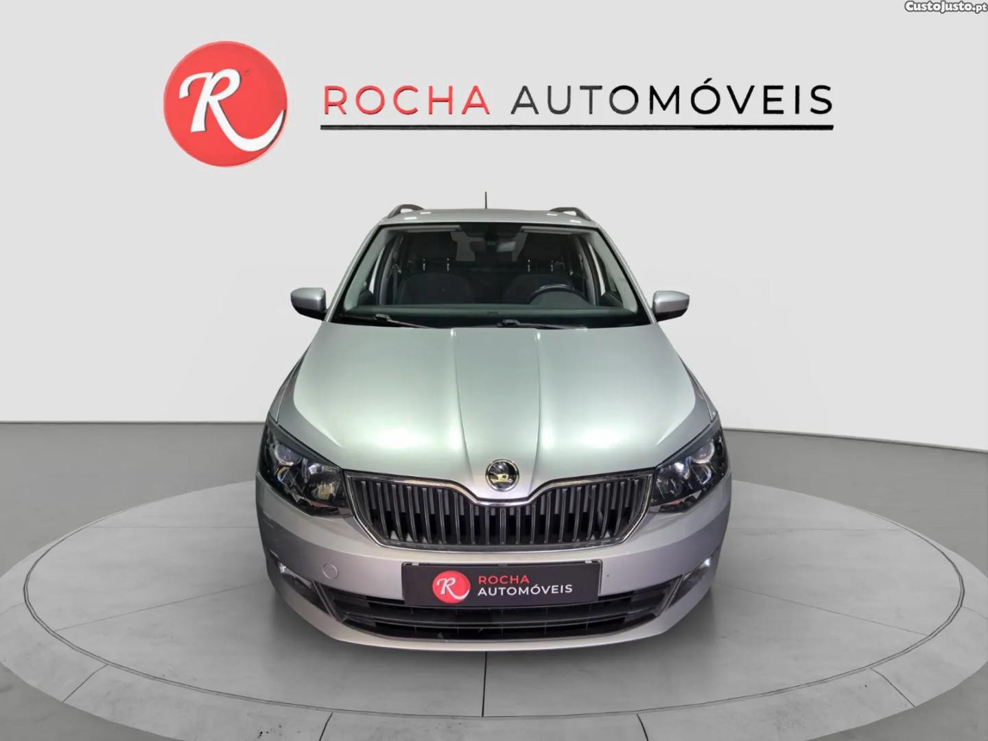 Skoda Fabia 1.4 TDi Ambition — fotografia 11