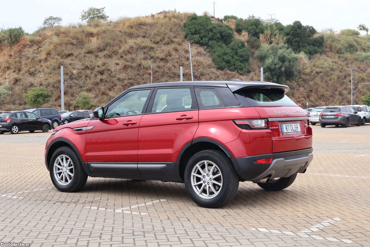 Land Rover Evoque 2.0 D -150cv - 15 — photo 2