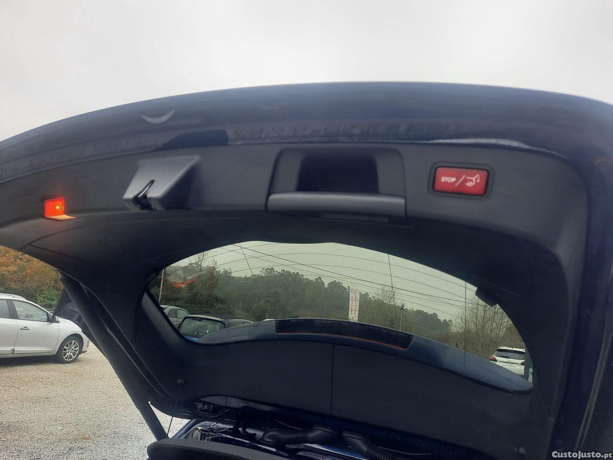 Mercedes-Benz GLA 180 Cdi Urban 110 cv — fotografia 6