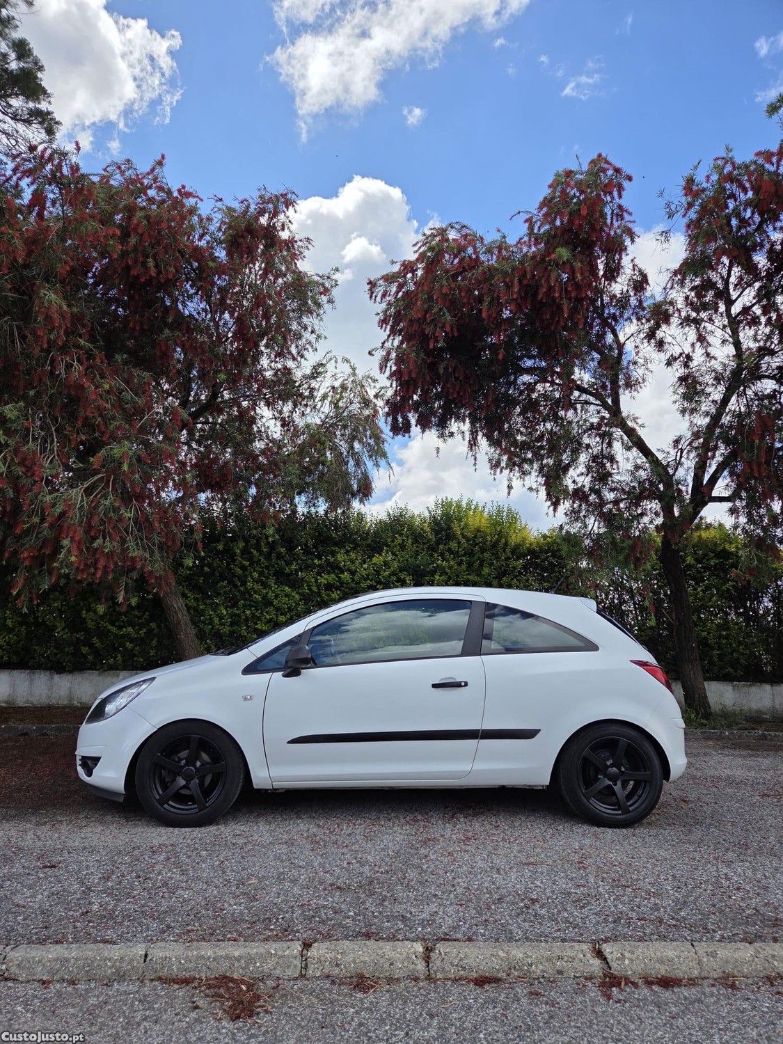 Opel Corsa 1.3 CDTI — fotografia 10