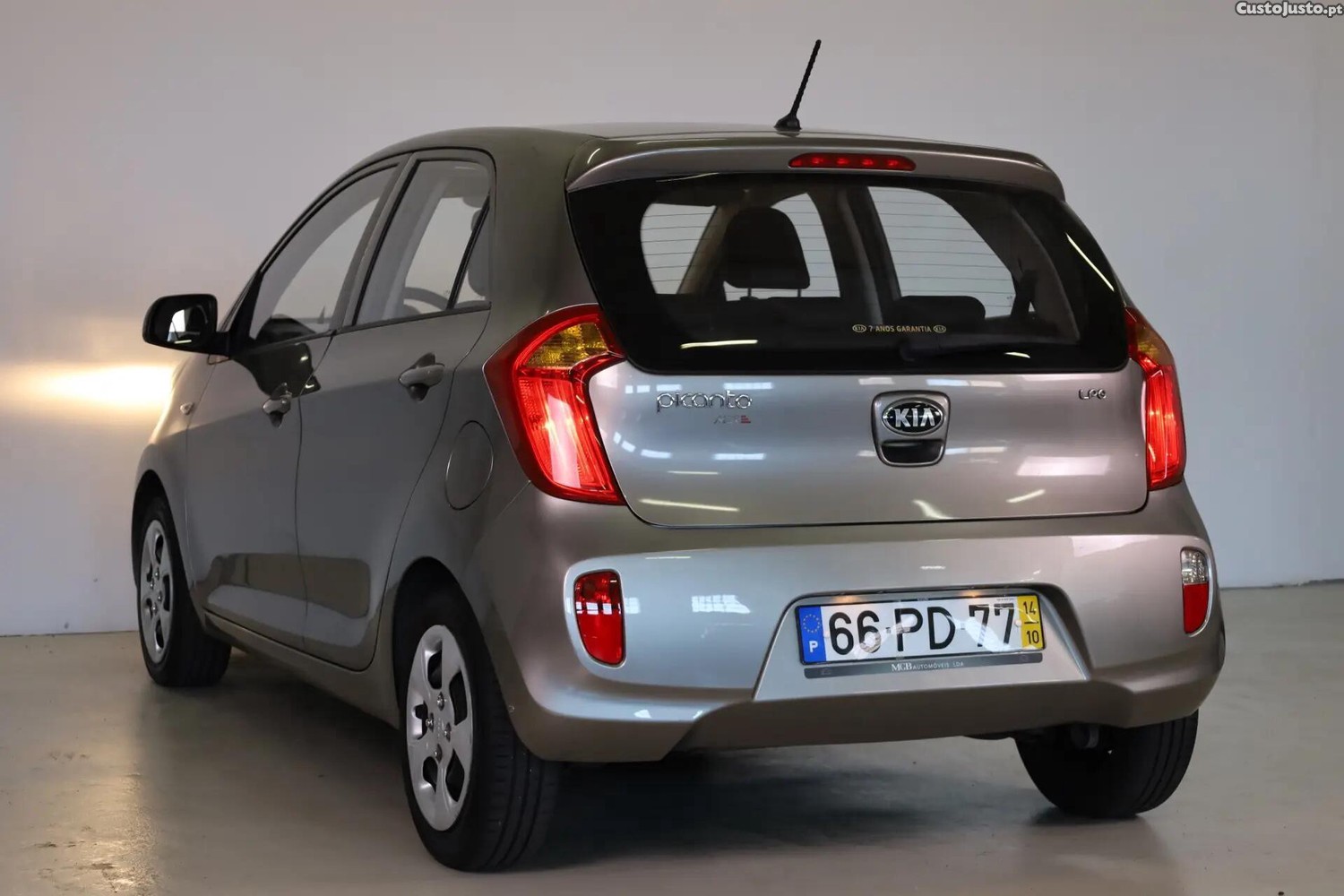 Kia Picanto 1.0 CVVT More GPL — fotografia 17