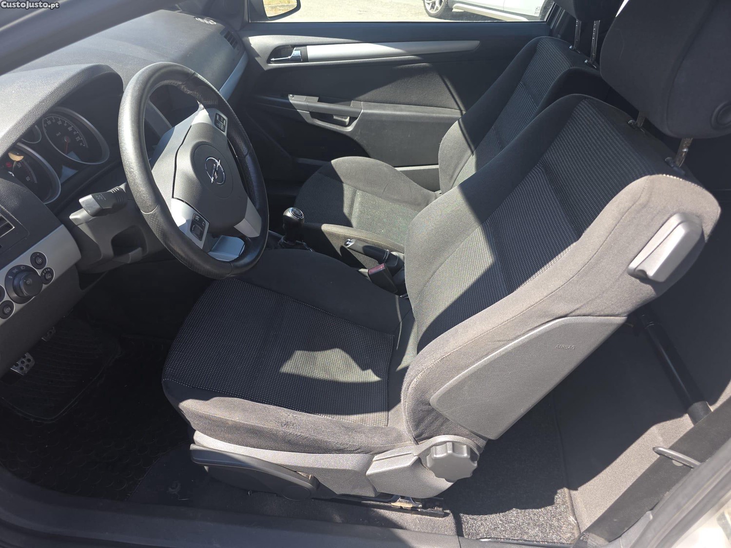Opel Astra 1.3 CDti Sport 90Cv — fotografia 3