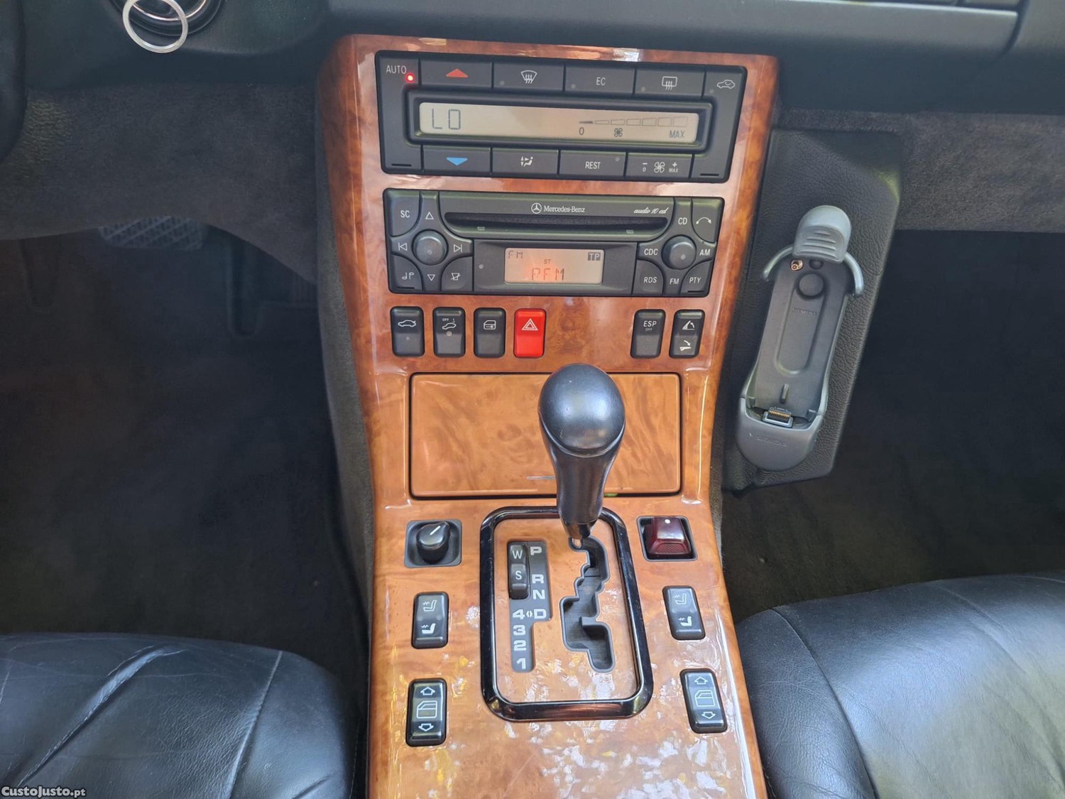 Mercedes-Benz SL 280 280 (129 059) V6 — fotografia 3