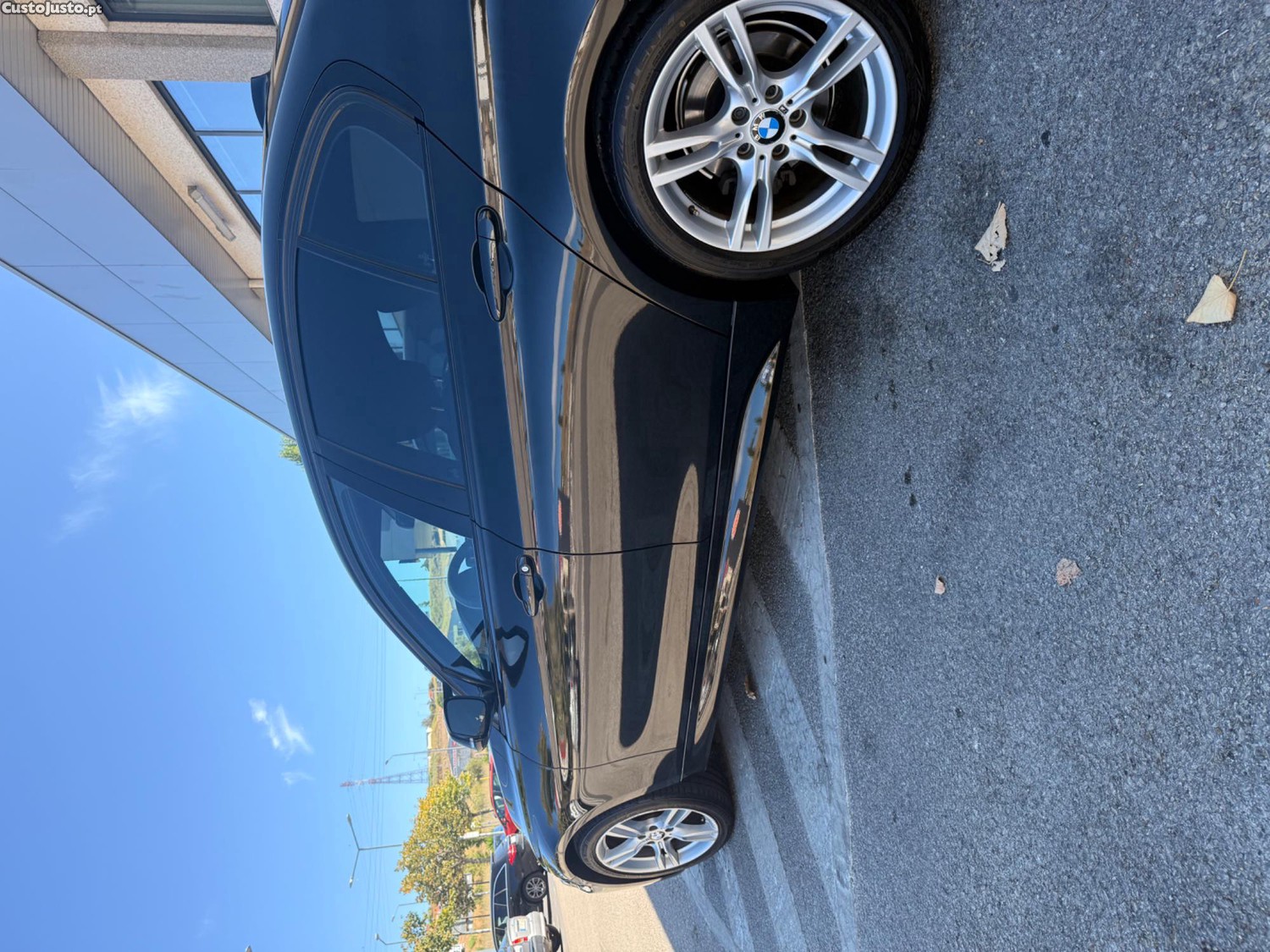 BMW 318 Pack M — fotografia 2