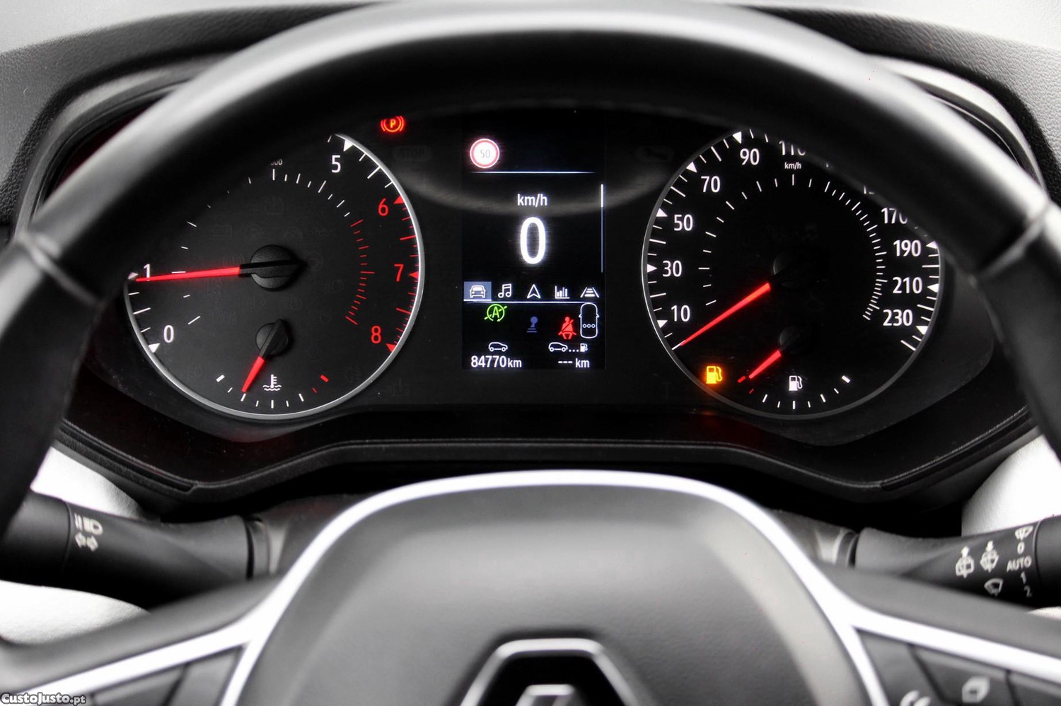 Renault Clio 1.0 TCe Evolution — fotografia 3