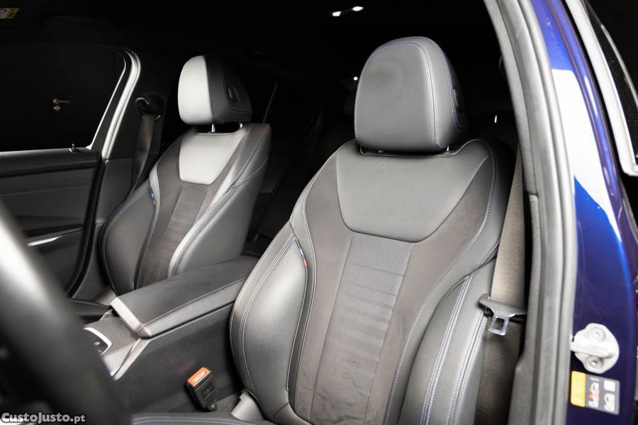 BMW 320 e Pack Desportivo M — fotografia 17