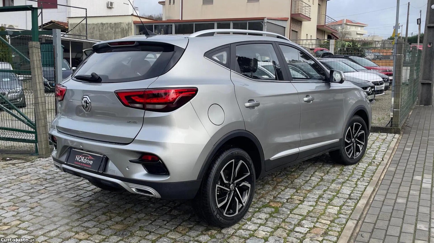 MG ZS 1.0 T-GDI Luxury — fotografia 15
