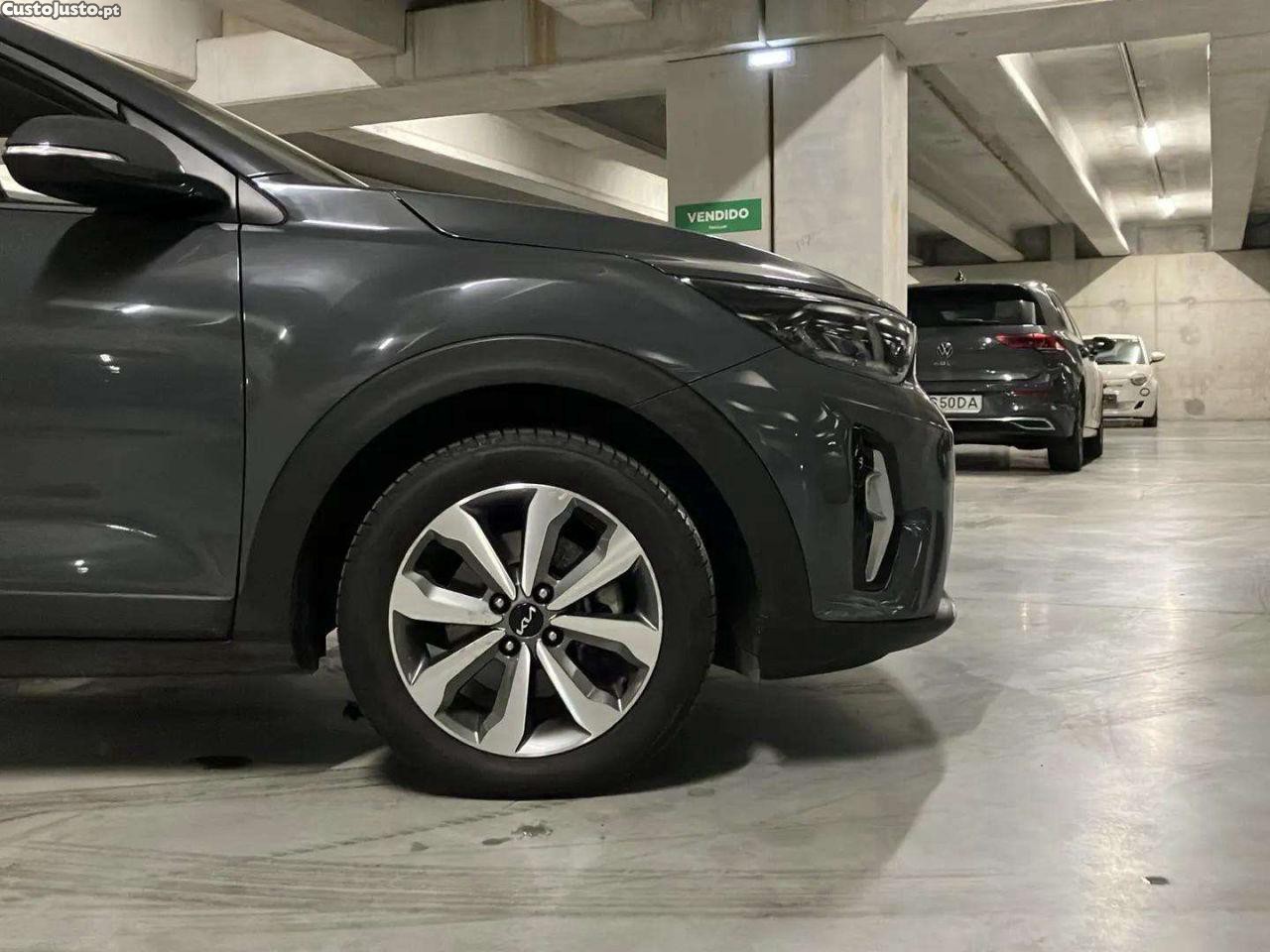 Kia Stonic 1.0 T-GDi Wave — fotografia 8