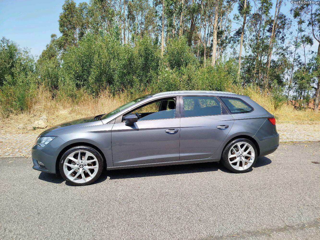 SEAT Leon 1.6 tdi — fotografia 5
