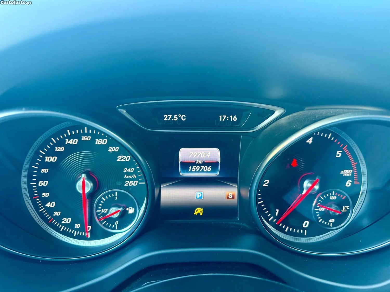 Mercedes-Benz CLA 180 d Urban — fotografia 3