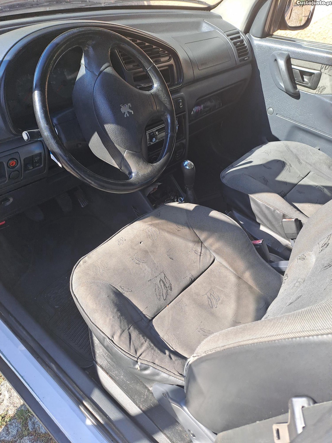 Peugeot Partner 2.0 HDI-5 Lugares — fotografia 4