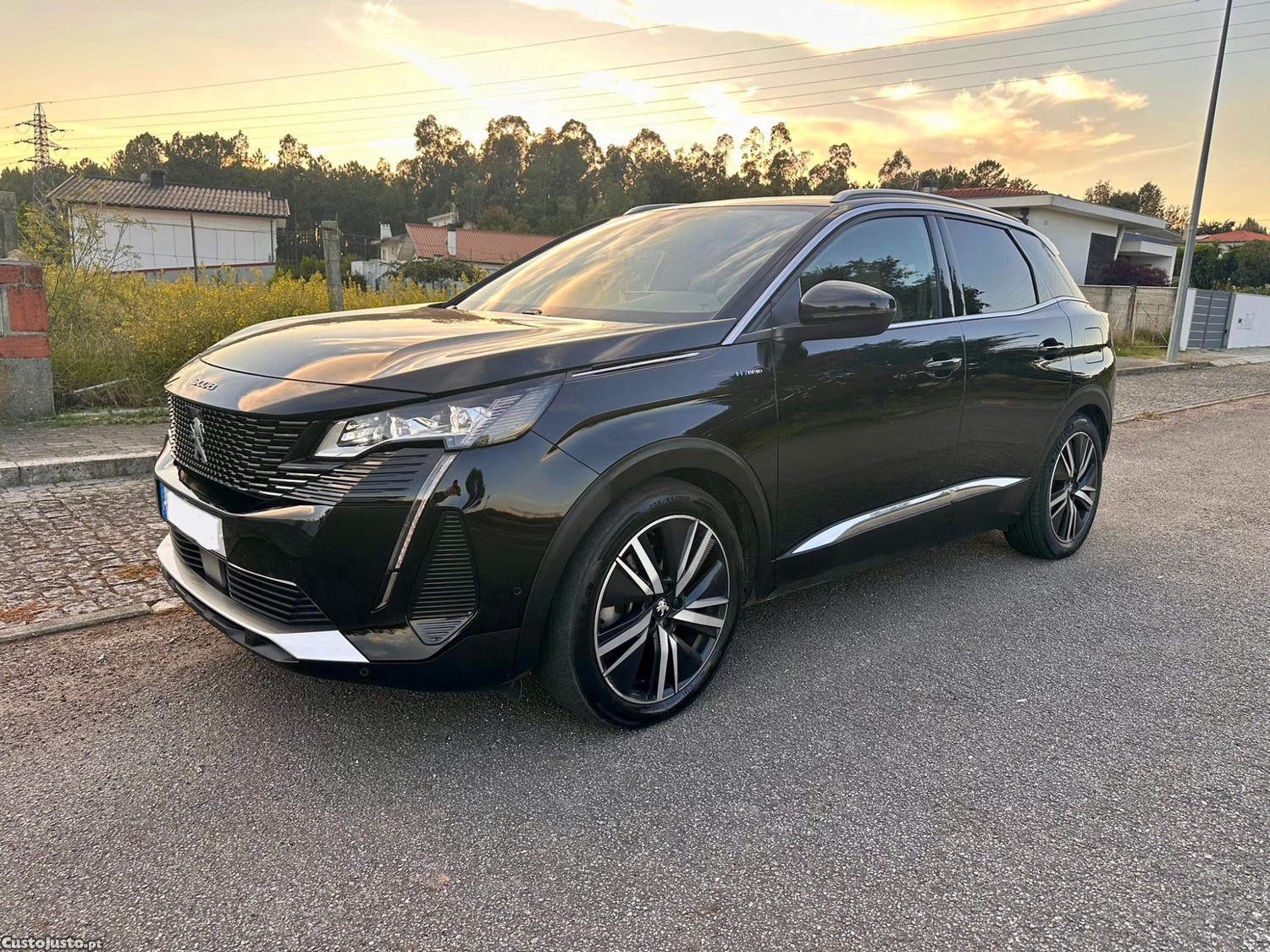 Peugeot 3008 1.6 HYBRID4 300CV - GT-Pack - COMO NOVO - 21 — photo 3