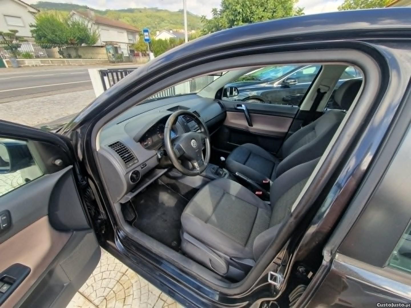 Volkswagen Polo 1.2 Trendline — fotografia 5