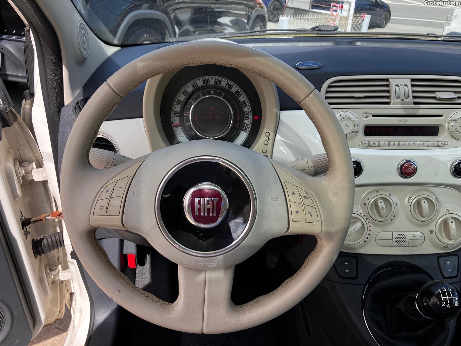 Fiat 500 1.2 Lounge — fotografia 2