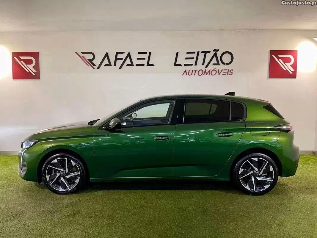 Peugeot 308 1.6 hybrid allure e-eat8 — fotografia 25
