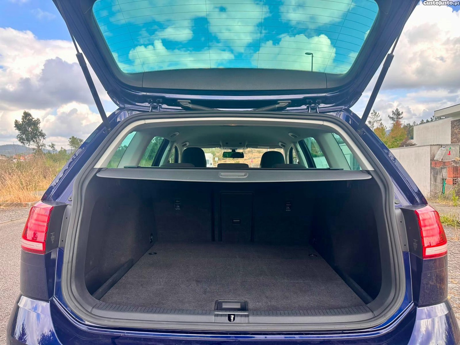 Volkswagen Golf 7.5 Variant 1.0 TSI COMO NOVA — fotografia 7
