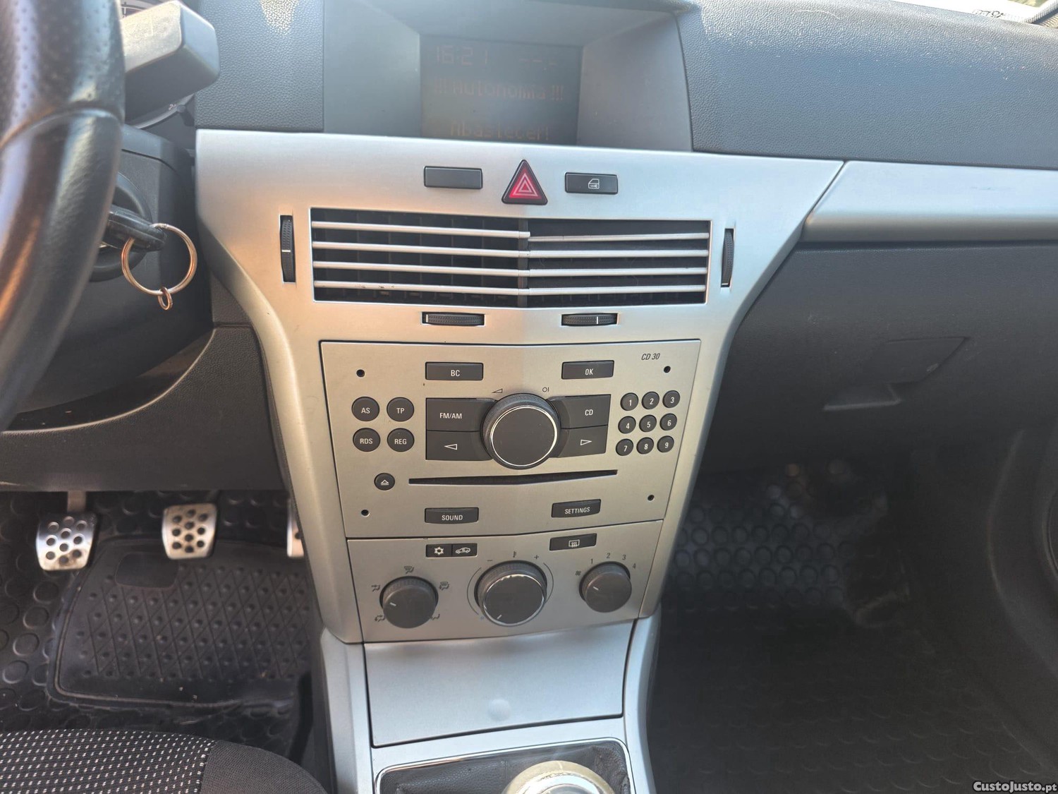 Opel Astra 1.3 CDti Sport 90Cv — fotografia 6