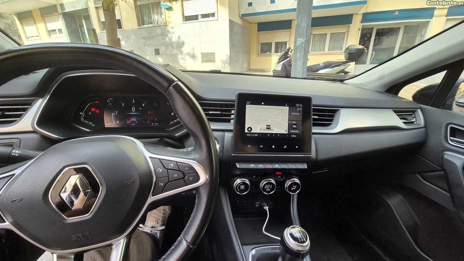 Renault Captur 1.5 dCi Exclusive — fotografia 7