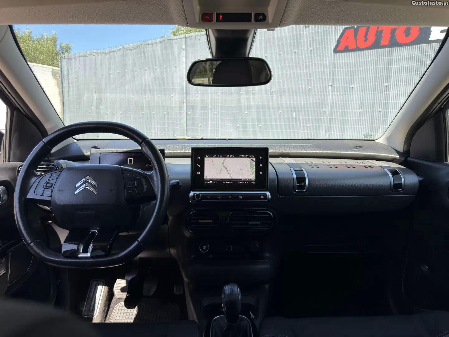 Citroën C4 1.6 bluehdi shine — fotografia 10