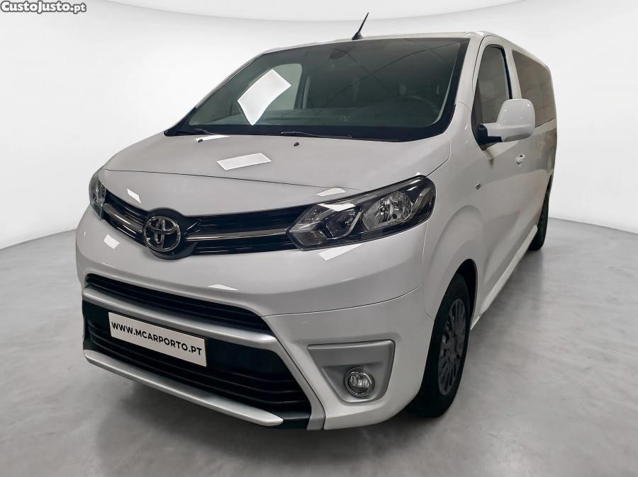 Toyota Proace 1.5 D-4D L2 1.2T Com - 19 foto 2