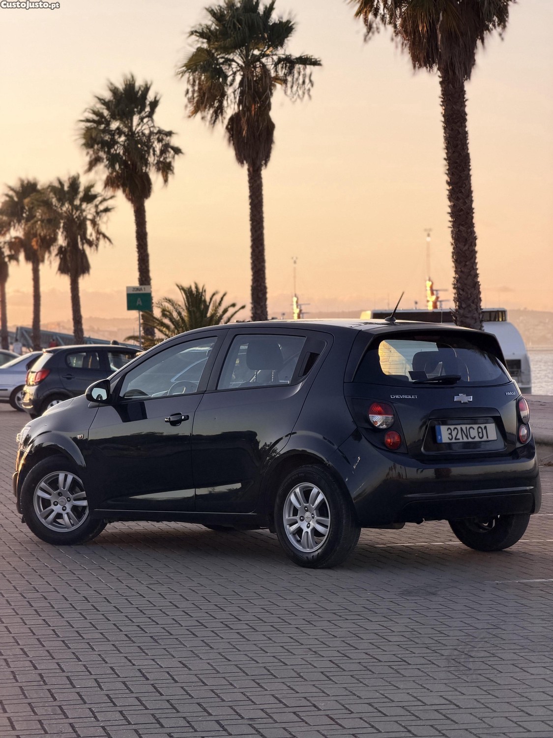 Chevrolet Aveo 1200 — fotografia 4