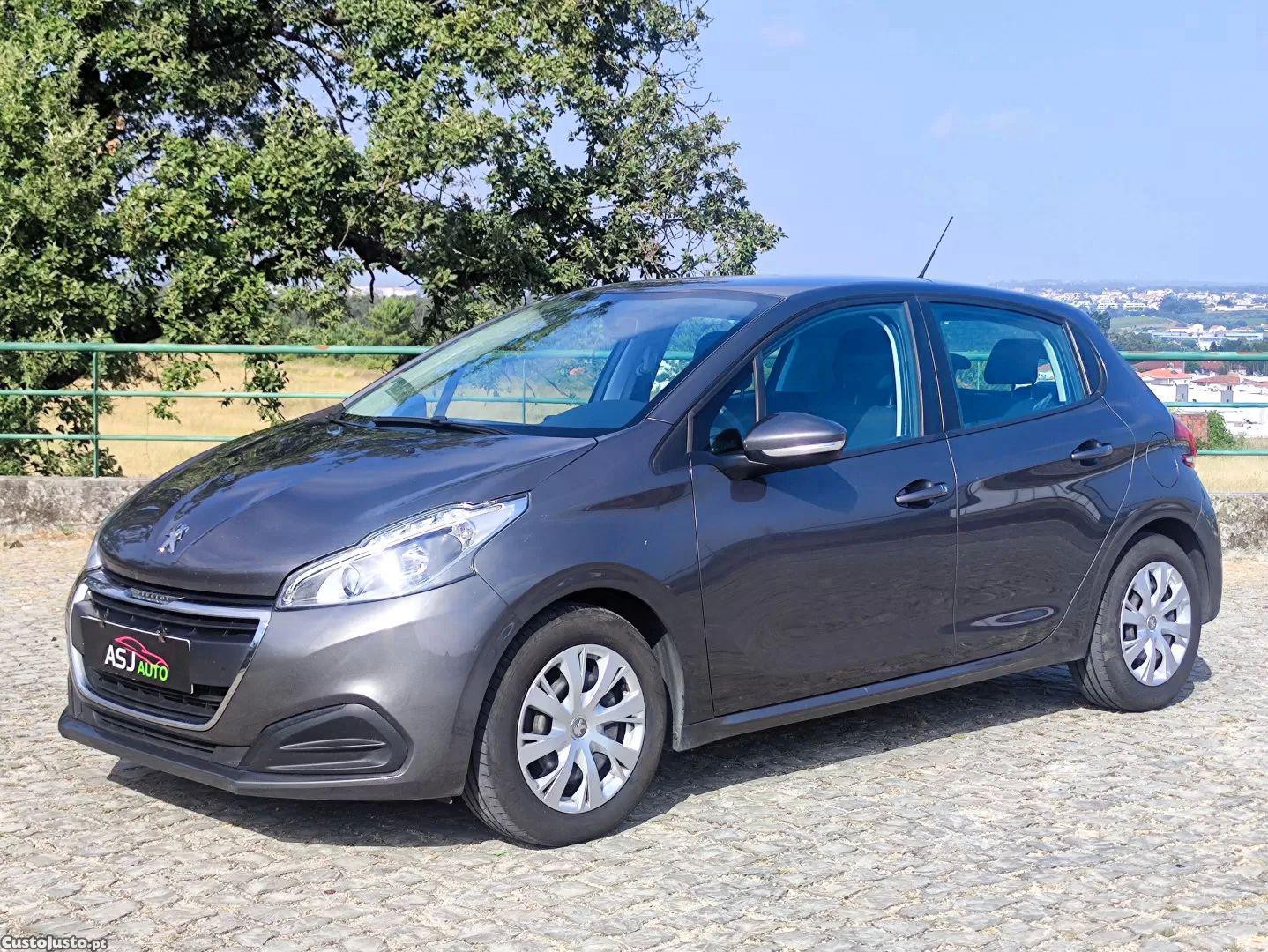 Peugeot 208 1.5 bluehdi active — fotografia 21
