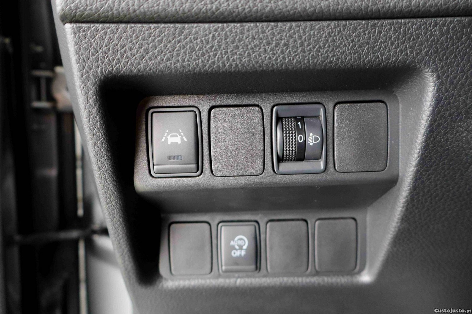 Nissan Qashqai 1.5 dCi N-Connecta — fotografia 15
