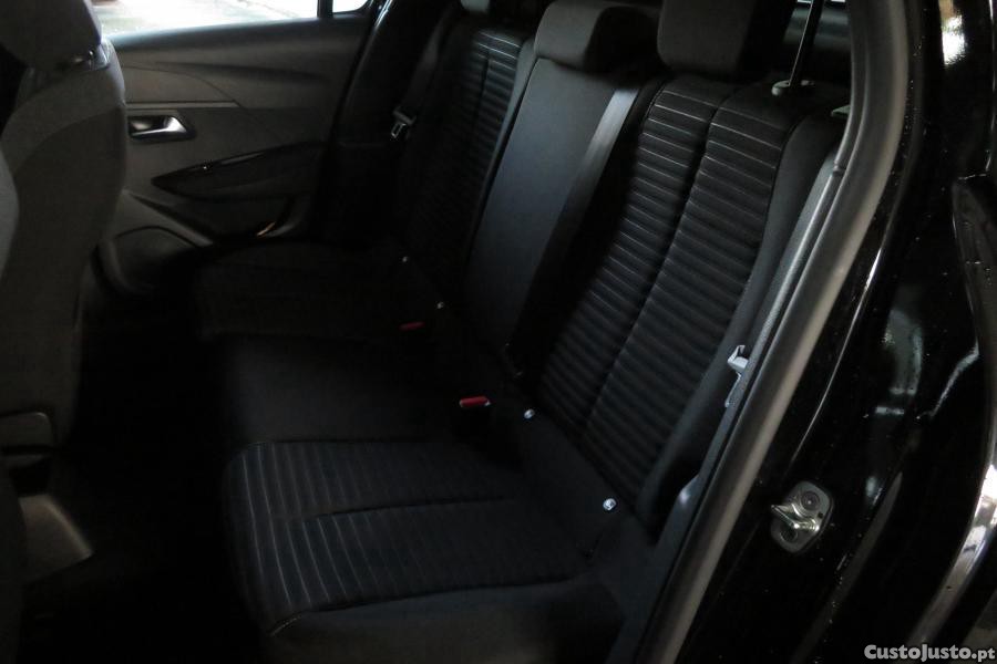 Peugeot 208 1.2 PureTech Active — fotografia 11