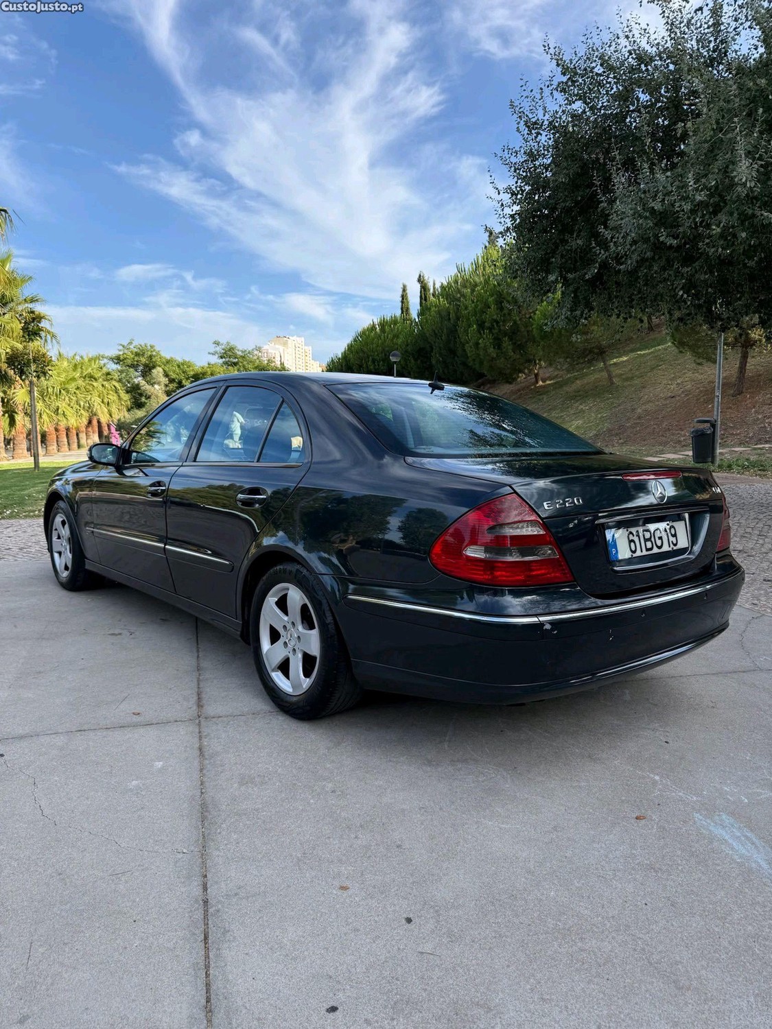 Mercedes-Benz E 220 2.2 — fotografia 9