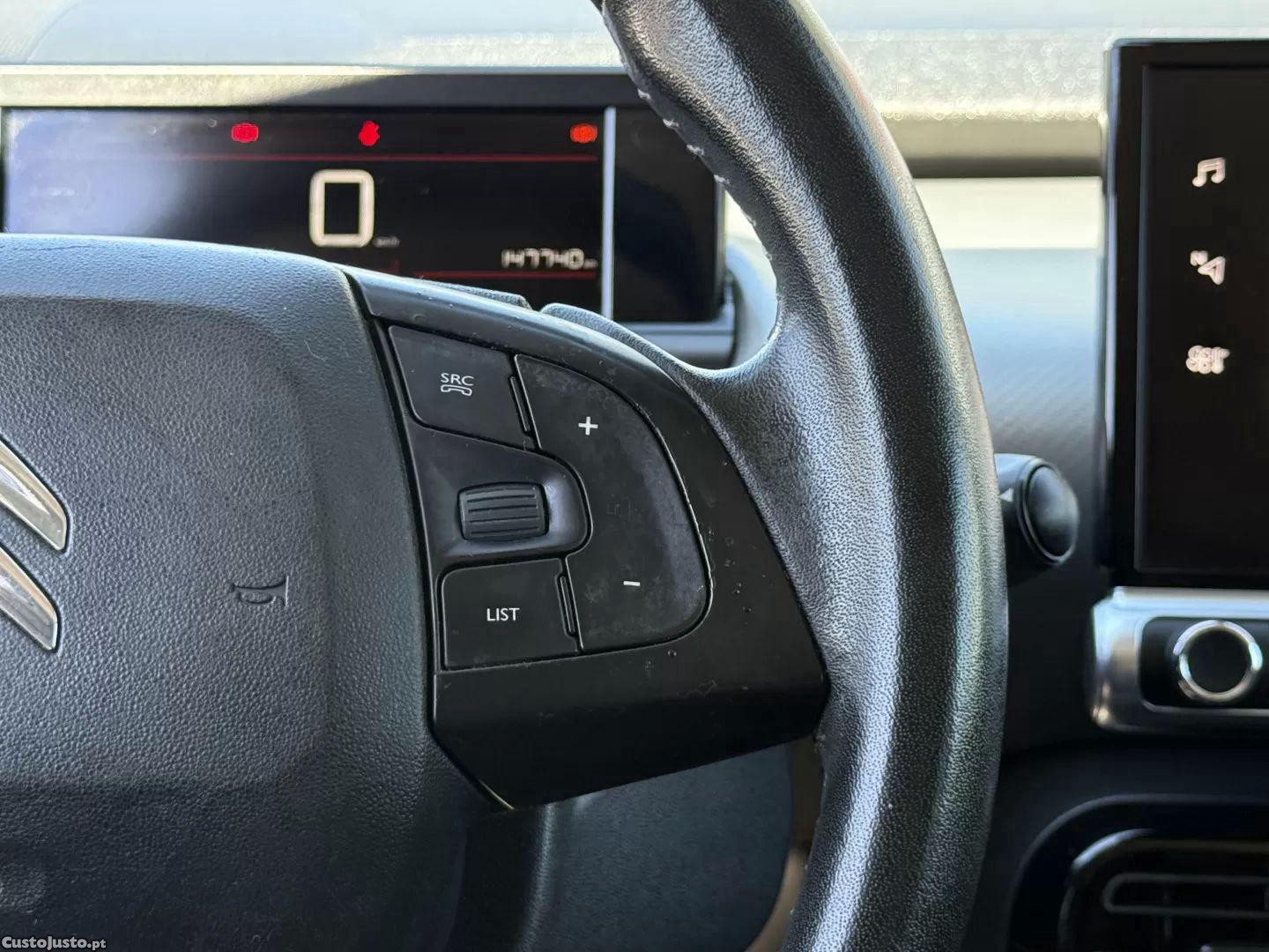 Citroën C4 1.6 bluehdi shine — fotografia 8