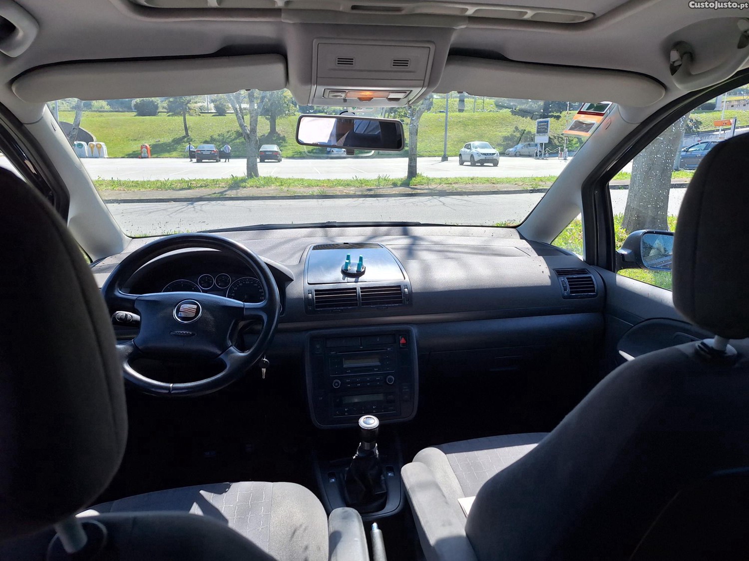 Seat Alhambra 1.9 TDI 115cv. - 07 foto 5