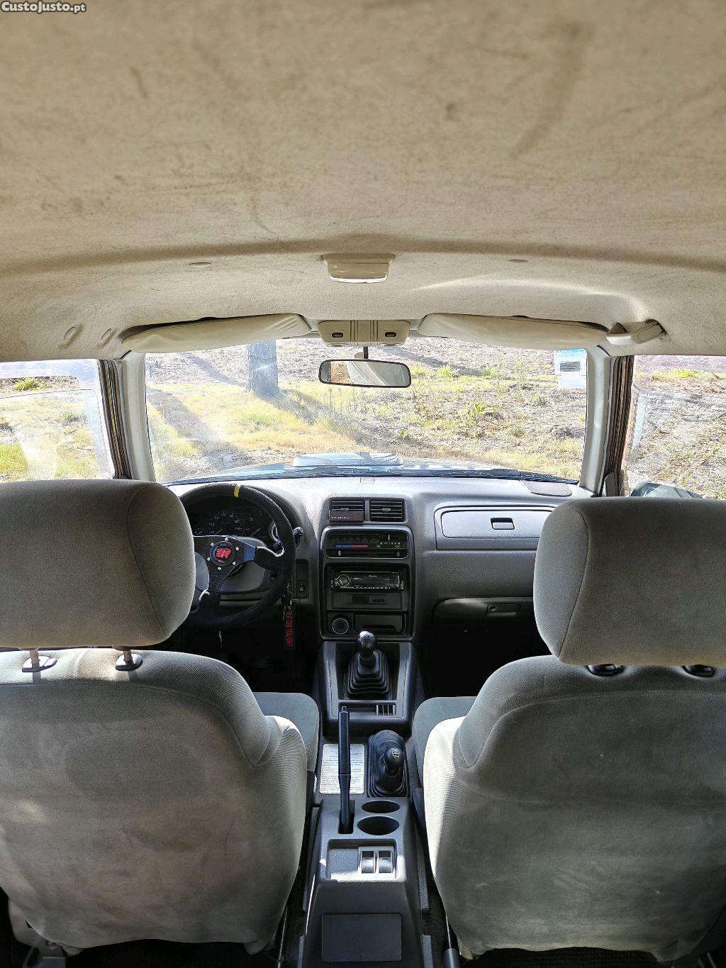 Suzuki Vitara JR 2.0TD — fotografia 6
