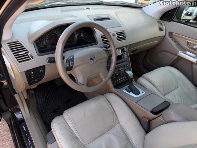 Volvo 44 (Xc90) — fotografia 10