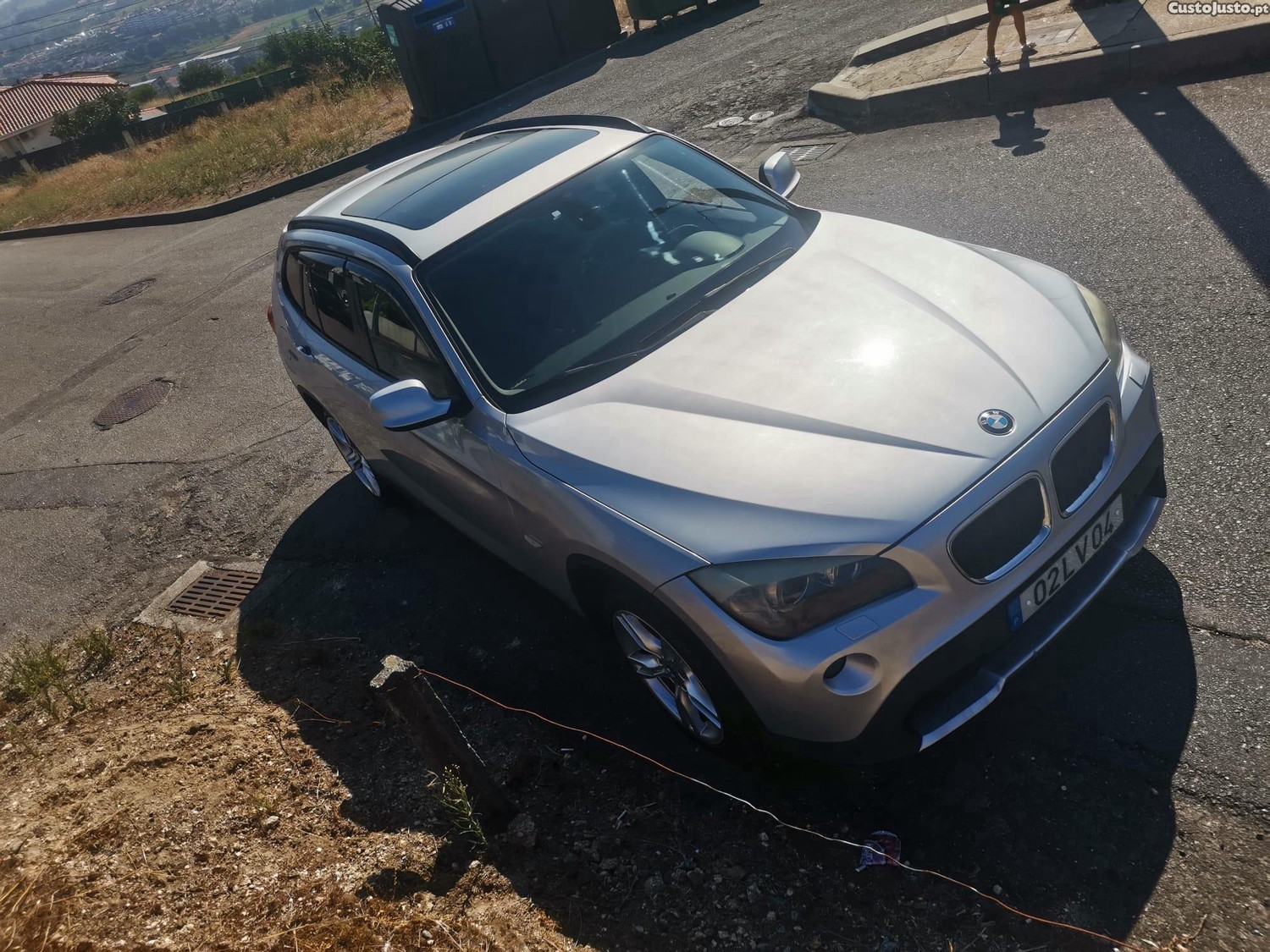 BMW X1 Sdrive 18d — fotografia 6