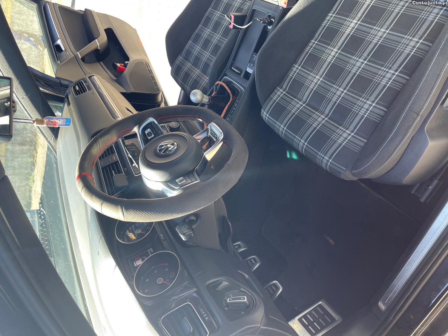 Volkswagen Golf Gtd — fotografia 6