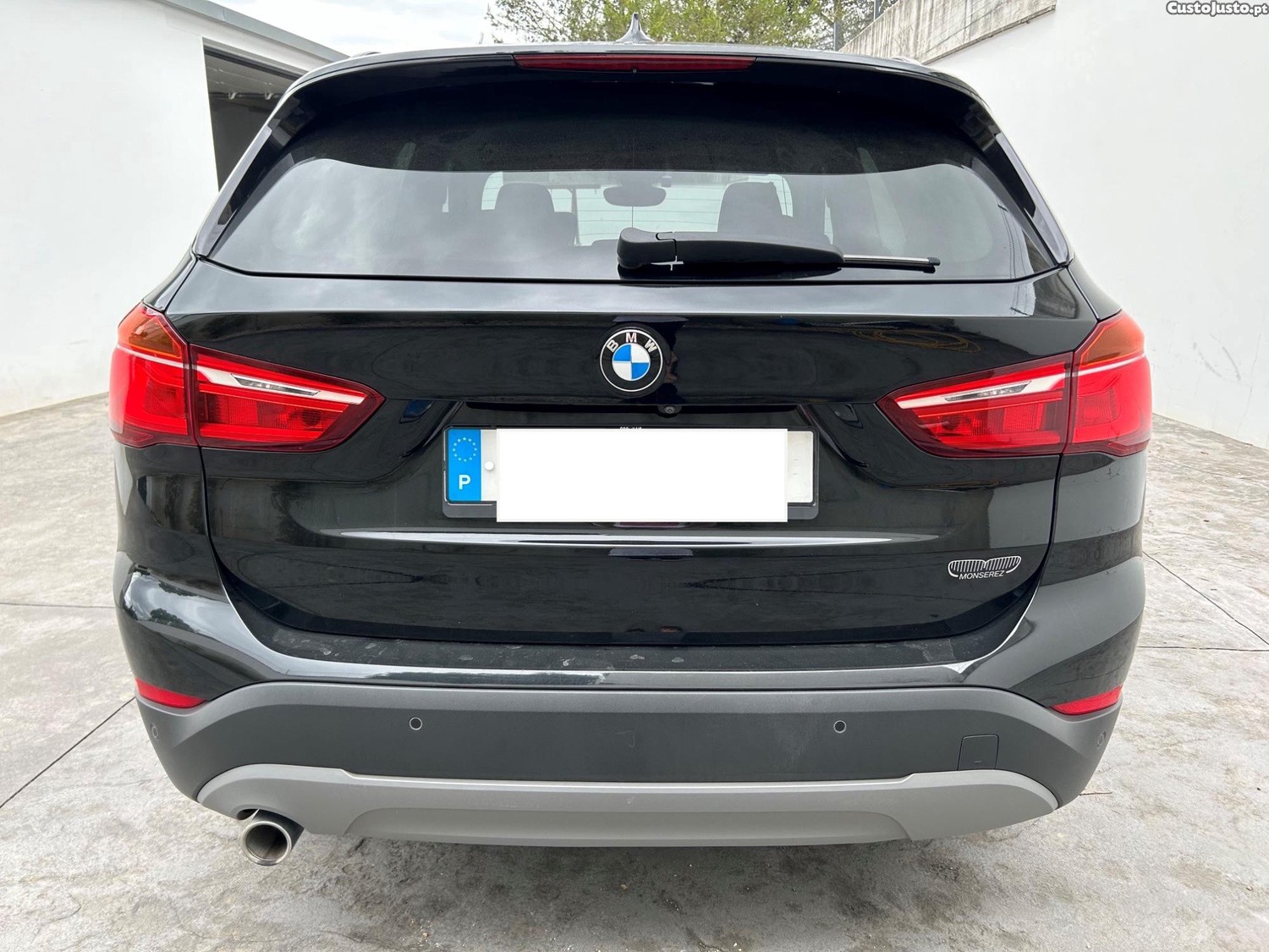 BMW X1 Sdrive16d — fotografia 2