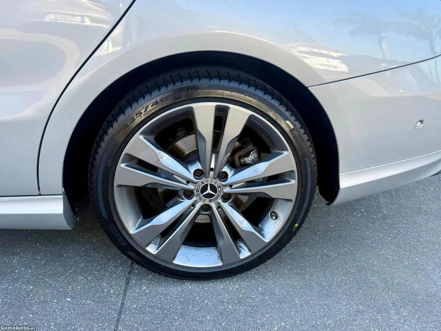 Mercedes-Benz CLA 180 d Urban — fotografia 8