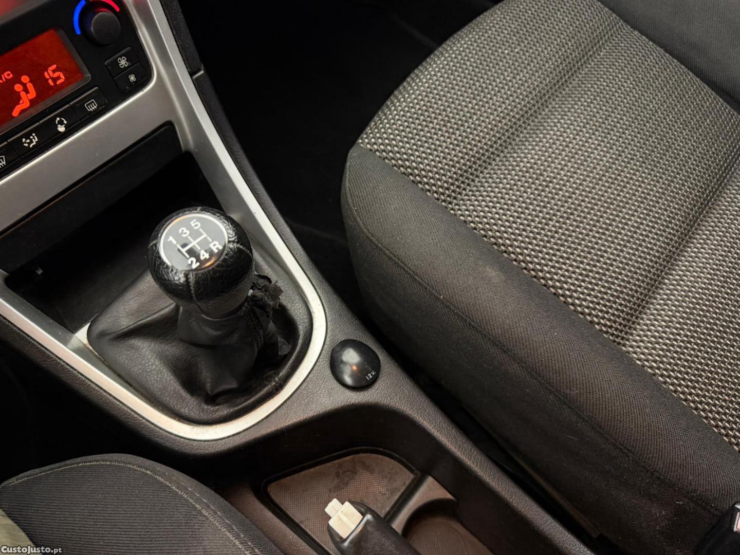 Peugeot 307 1.6HDi — fotografia 7