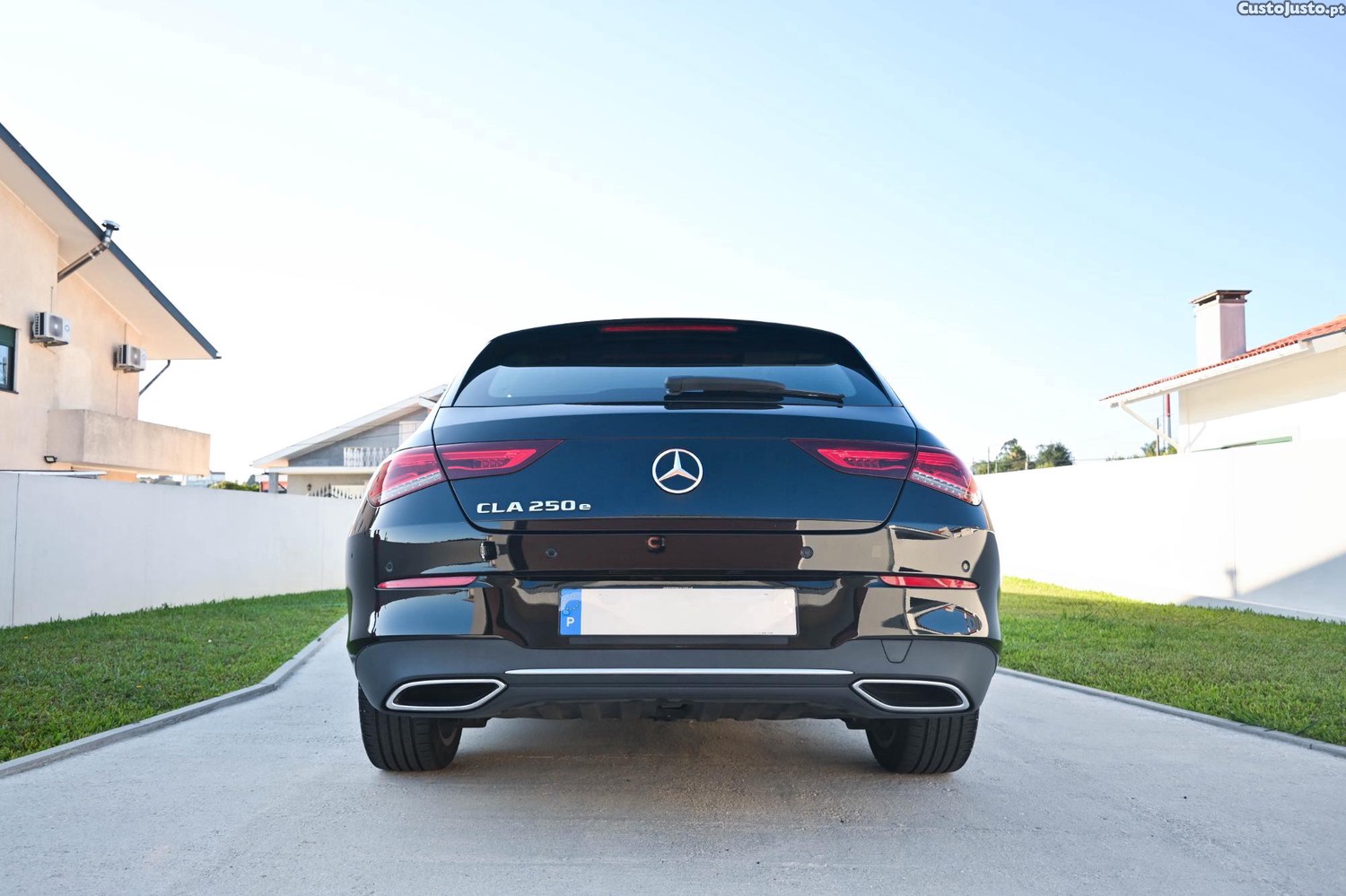 Mercedes-Benz CLA 250 250 E — fotografia 11