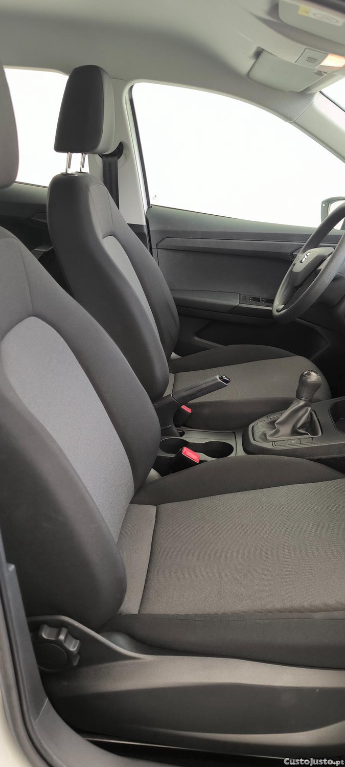 SEAT Arona TSI 1.0 — fotografia 5