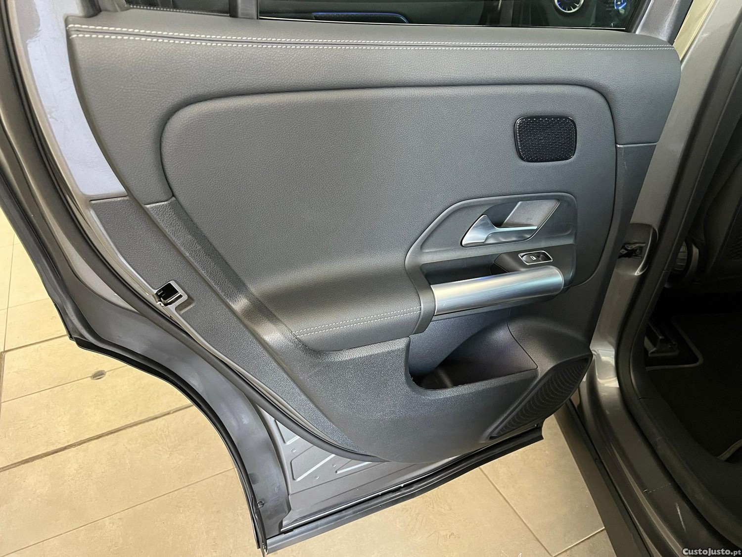 Mercedes-Benz EQA Progressive — fotografia 15