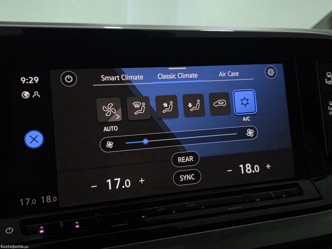 Volkswagen Multivan 2.0 TDI Life DSG — fotografia 18