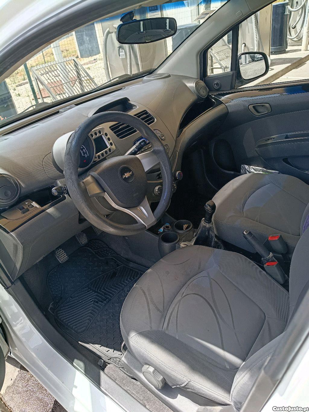 Chevrolet Spark LS — fotografia 8
