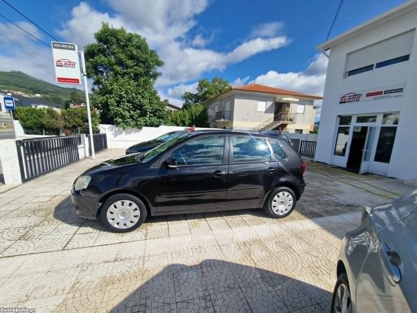 Volkswagen Polo 1.2 Trendline — fotografia 16