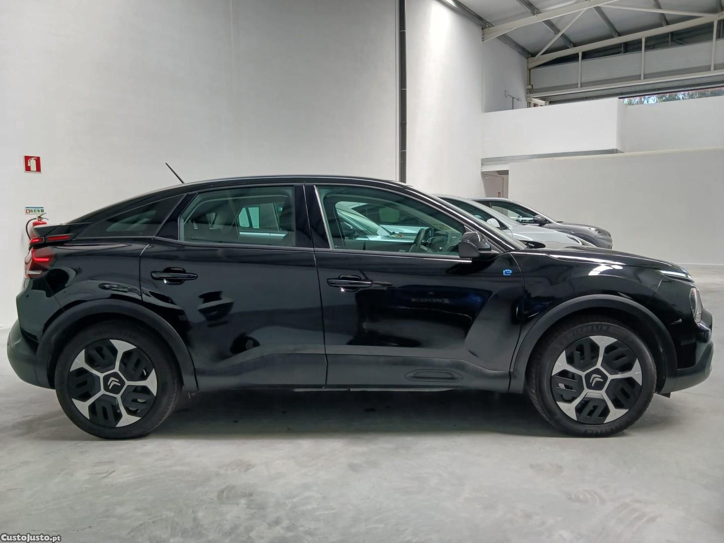 Citroën e-C4 136 YOU — fotografia 6