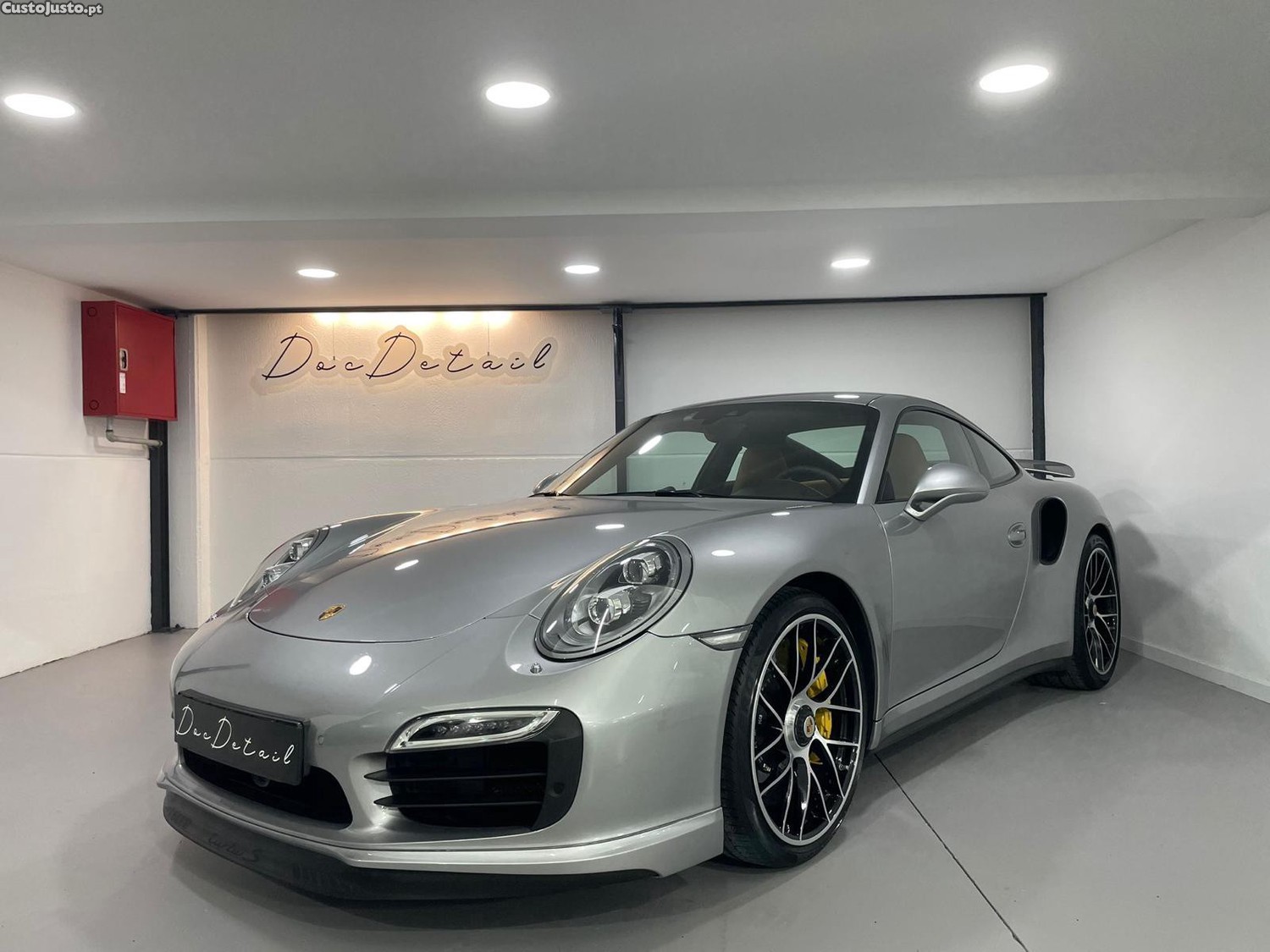 Porsche 911 Turbo S - 13 — photo 3