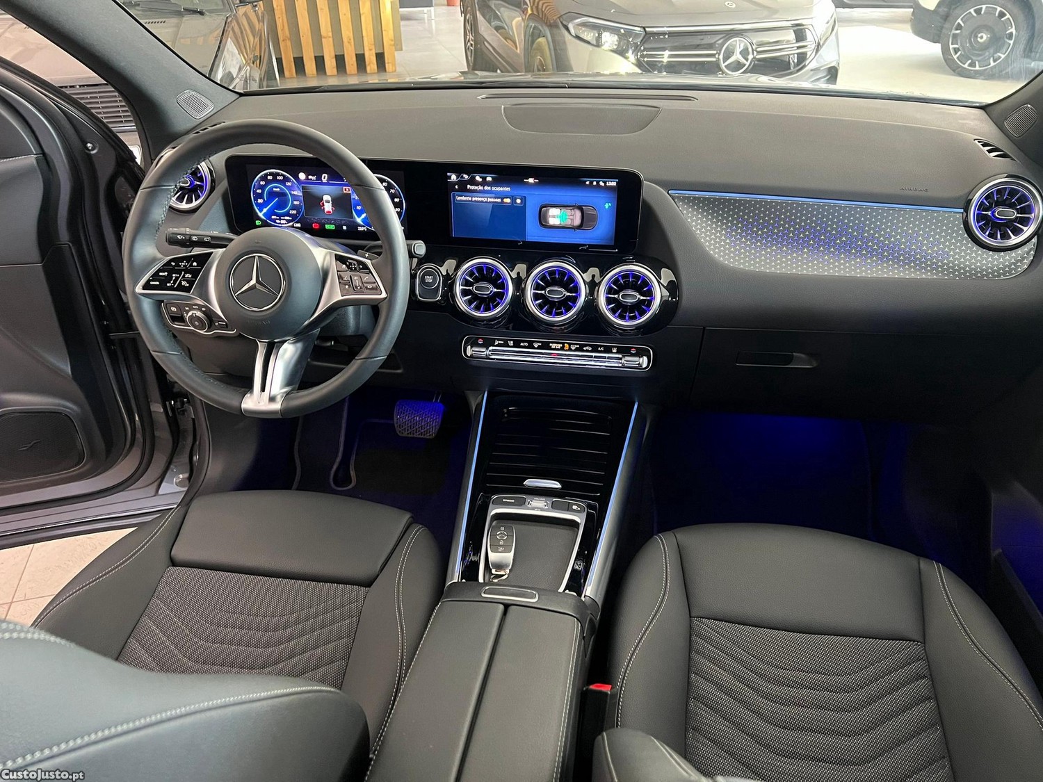 Mercedes-Benz EQA Progressive — fotografia 12