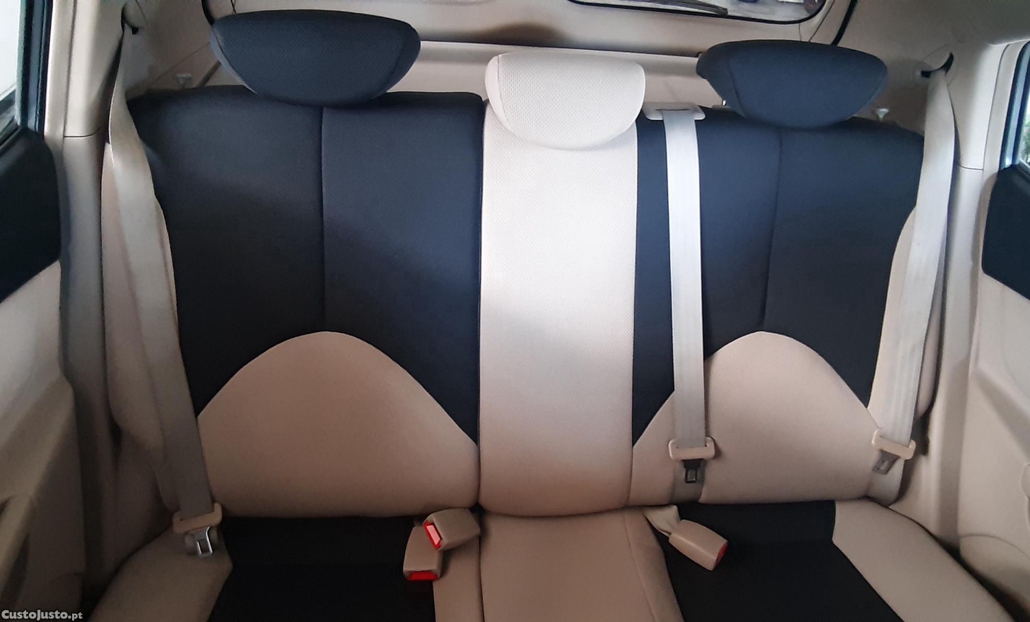 Kia Rio EX 1.5 CRDI 16V 110 CV — fotografia 5